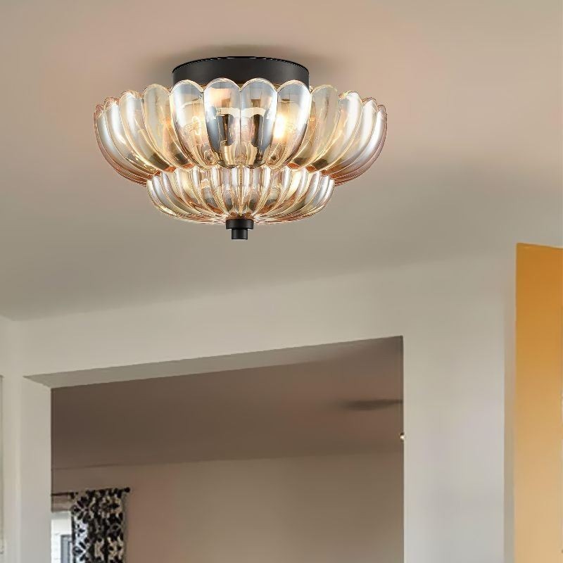 Moderne, schlichte Deckenleuchte mit Lotussockel