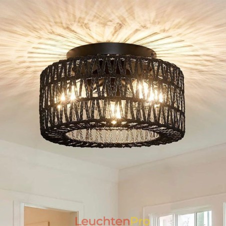 Deckenleuchte im Landhausstil mit amerikanischem Käfigmuster Deckenleuchte im Landhausstil mit amerikanischem Käfigmuster
