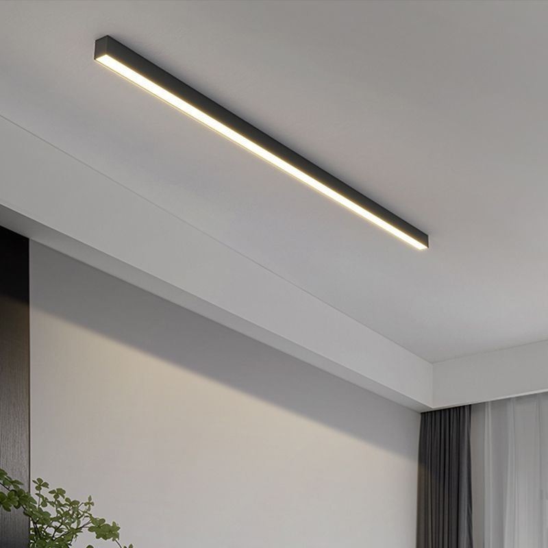 Moderne Deckenleuchte mit langem Streifen, oberflächenmontierte Deckenleuchte