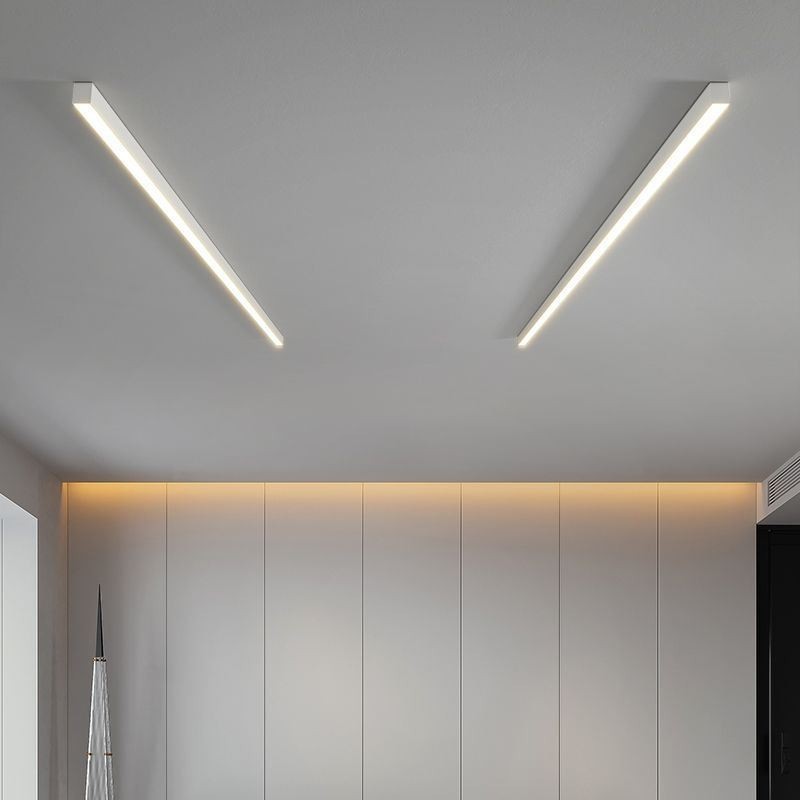 Moderne Deckenleuchte mit langem Streifen, oberflächenmontierte Deckenleuchte