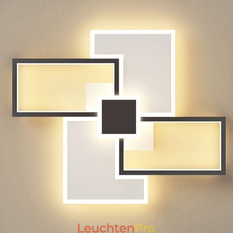 Bündig montierte quadratische Deckenleuchte