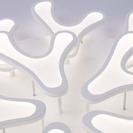 Deckenleuchte aus Acrylgeweih