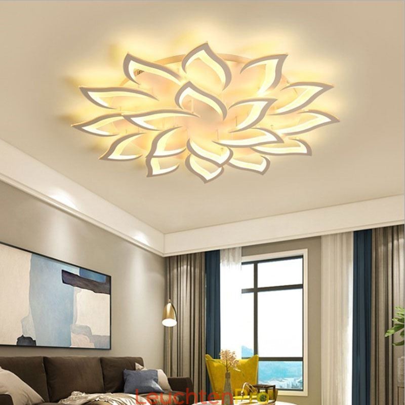 Moderne, schlichte Deckenleuchte aus Acryl in Sonnenblumenform