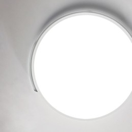 Moderne, schlichte, runde Deckenleuchte