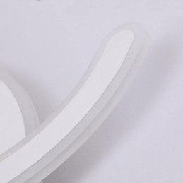 Moderne, schlichte Deckenleuchte aus Acryl mit Buchstabe C
