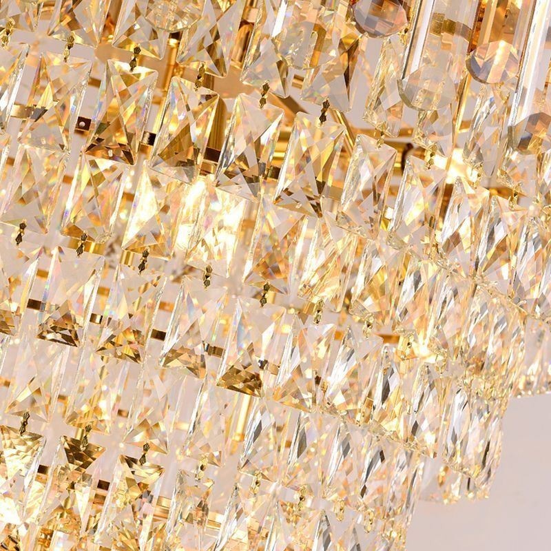 Luxuriöse goldene Pendelleuchte mit Kristall-Deckenleuchte