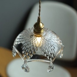 Moderne minimalistische Pendelleuchte aus Glas mit Einzellicht