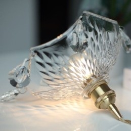 Moderne minimalistische Pendelleuchte aus Glas mit Einzellicht