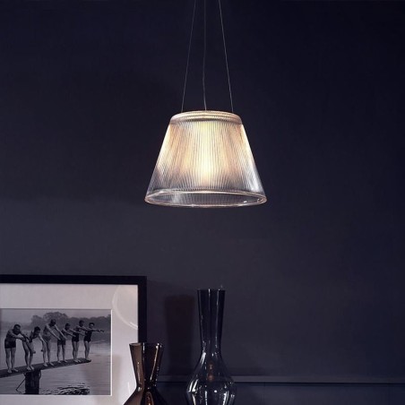 Glas-Pendelleuchte, moderne, einfache Einzel-Deckenleuchte Glas-Pendelleuchte, moderne, einfache Einzel-Deckenleuchte