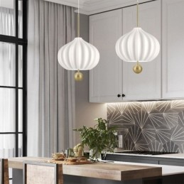 Moderne Pendelleuchte aus weißem Glas in Kugelform, minimalistische Deckenleuchte