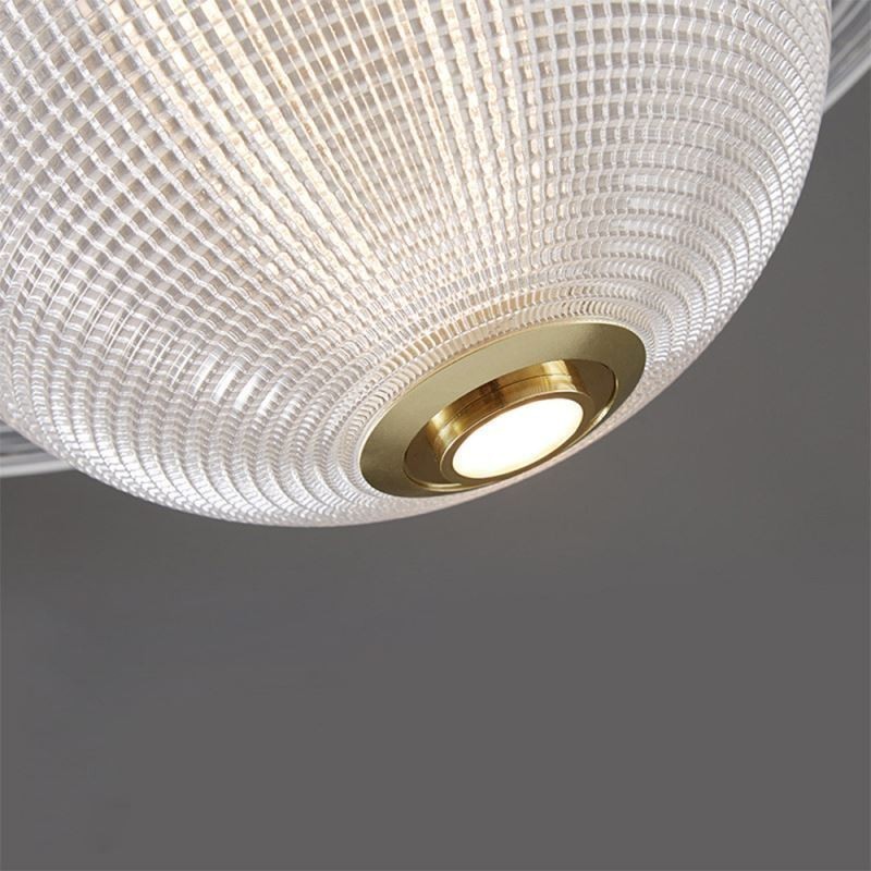 Moderne Deckenleuchte in Form einer Pendelleuchte aus Glas