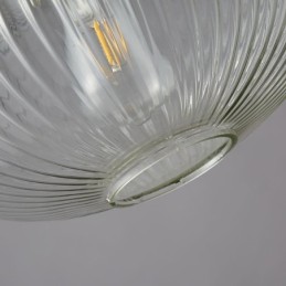 Moderne Pendelleuchte mit einer Leuchte aus Glas, Pendelleuchte, Insel
