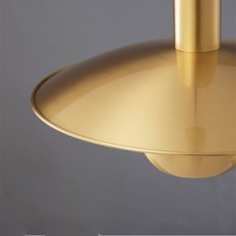 Pendelleuchte aus gebürstetem Gold mit einem Kopf