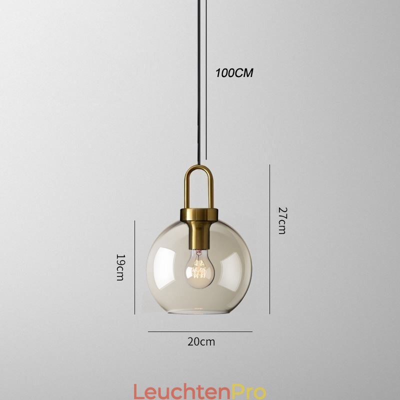 3-flammige Pendelleuchte mit Glasschirminsel