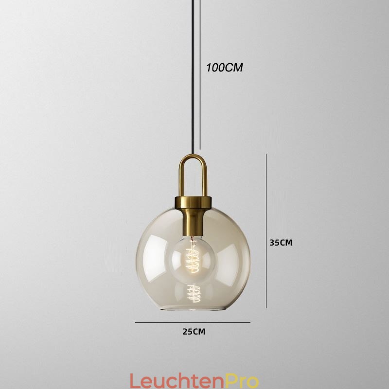 3-flammige Pendelleuchte mit Glasschirminsel