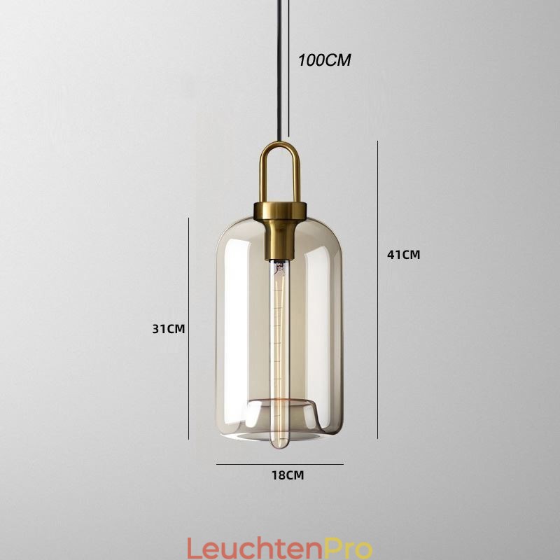 3-flammige Pendelleuchte mit Glasschirminsel