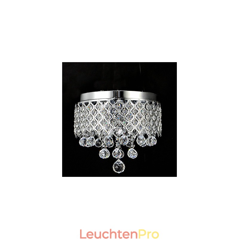 Traditionelle klassische Deckenleuchte aus Kristall und Chrommetall