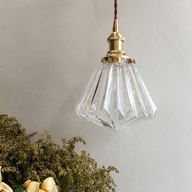 Pendelleuchte aus geripptem Glas mit klarem Diamant