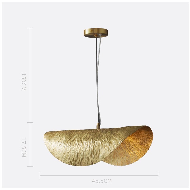 Traditionelle klassische Pendelleuchte aus reinem Messing