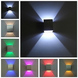 Wandleuchte Modern Verschiedene Lichtfarben