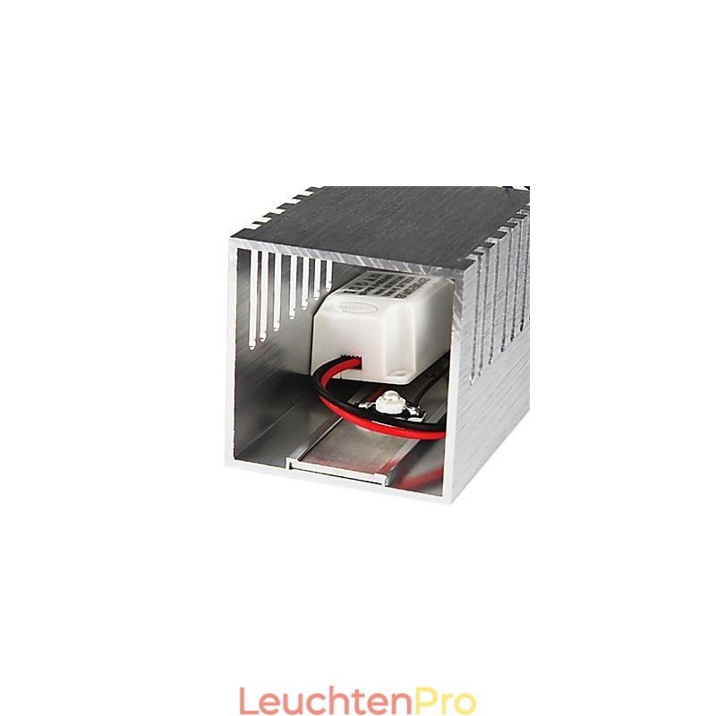Moderne Wandleuchte mit Streulichtdesign, 2 kubische Schirme