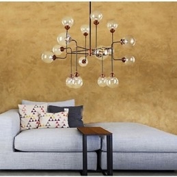 Contracted Creative spielte die Rolle der amerikanischen Glaskugel-Droplight „Sitting Magic Beans“.