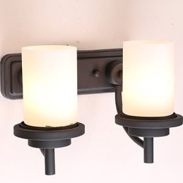 2 * Retro-Wandleuchte im klassischen Stil aus Eisen in Lackierung mit Milchglas
