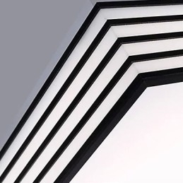 Kontraktiertes und zeitgenössisches schwarzes und quadratisches Kuppellicht