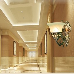 Europäische Wandleuchten Metallmaterial Beschichtung Bronze Beleuchtung mit Nachttisch Wohnzimmer Frontspiegel Balkonlampe