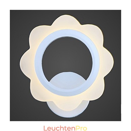 Einzigartige Wandleuchte aus Acryl im neuen Design Einzigartige Wandleuchte aus Acryl im neuen Design