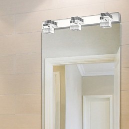 Moderne Wandleuchte mit Glasblasen-Kubus-Schirm im Spiegel-Frontstil