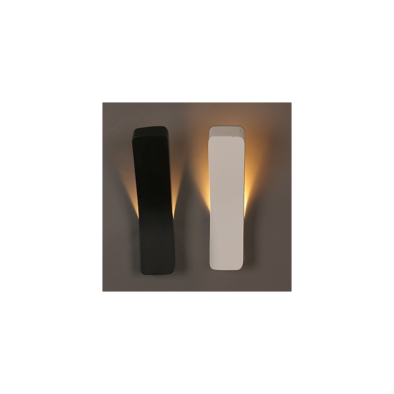 Vertraglich vereinbarte und zeitgenössische kreative gebogene Schmiedeeisen-Wandleuchte Power Lights