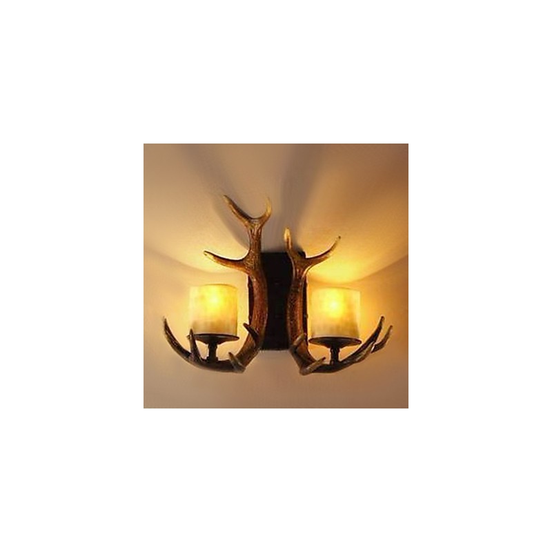 Wandleuchte mit 2 Lichtern in Geweih-Optik