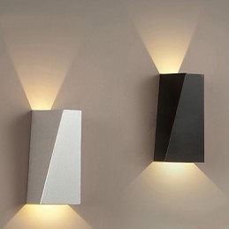 Integrierte moderne zeitgenössische Funktion für Mini-Stil Umgebungslicht Wandleuchten Wandleuchte zufällige Farbe