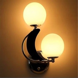 Moderne zeitgenössische Silber-Funktion für Ambient Light Wandleuchten Wandleuchte