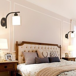 Traditionelles klassisches Landhaus-Retro-Malerei-Feature für Wandleuchten Wandleuchte