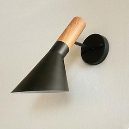 Moderne einfache Wohnzimmer Bett Schmiedeeisen Imitation Holz Wandleuchte