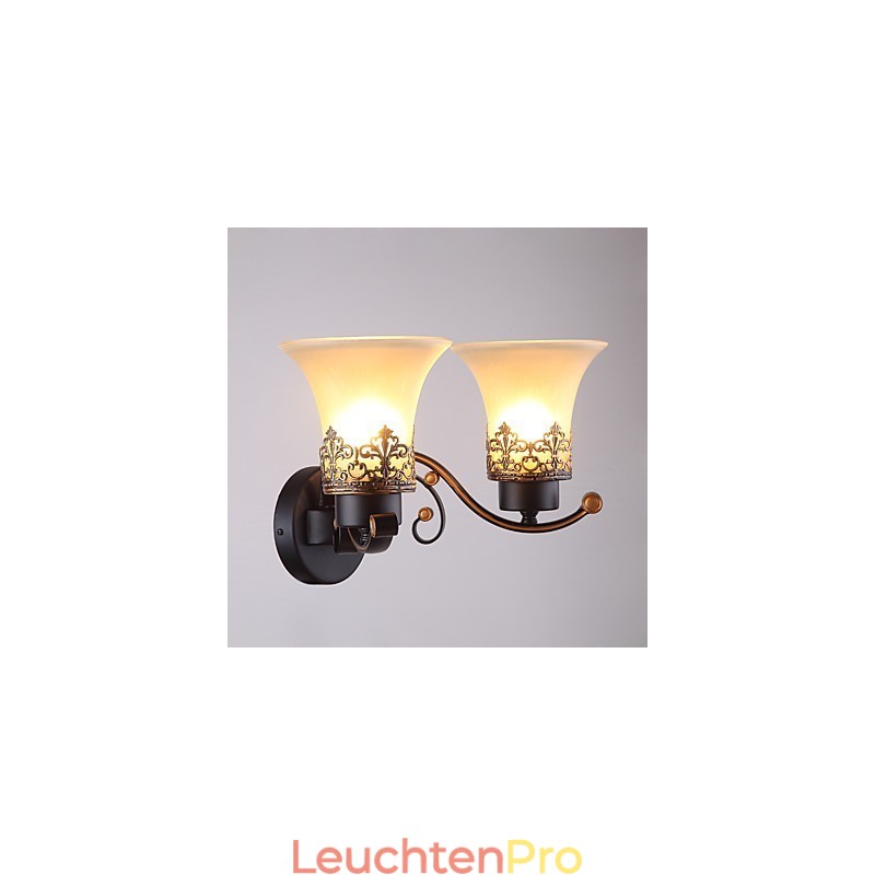 Doppelkopf-Wandlampe aus amerikanischem Landhausstil im Vintage-Stil aus Metall mit Glas für die Kantine, das Wohnzimmer, den Eingangsbereich und das Foyer.