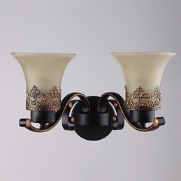 Doppelkopf-Wandlampe aus amerikanischem Landhausstil im Vintage-Stil aus Metall mit Glas für die Kantine, das Wohnzimmer, den Eingangsbereich und das Foyer.