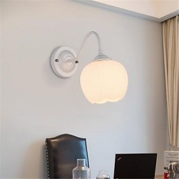 Modernes, zeitgenössisches Landhaus-Gemälde für die Augenschutzwand im Mini-Stil mit Umgebungslicht