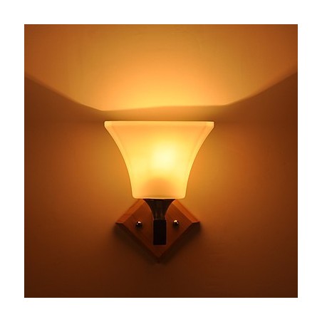 Modernes zeitgenössisches Landhaus-Malerei-Feature für Uplight-Wandleuchten Modernes zeitgenössisches Landhaus-Malerei-Feature für Uplight-Wandleuchten