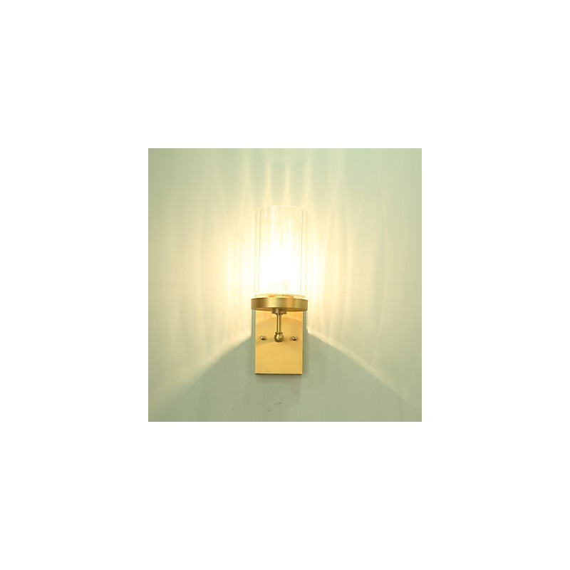 Traditionelles klassisches Landhaus-Messing-Feature für Uplight-Wandleuchten im Mini-Stil