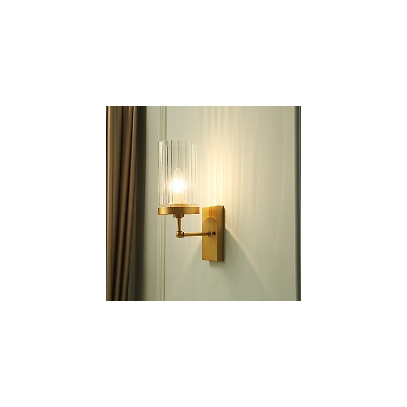 Traditionelles klassisches Landhaus-Messing-Feature für Uplight-Wandleuchten im Mini-Stil