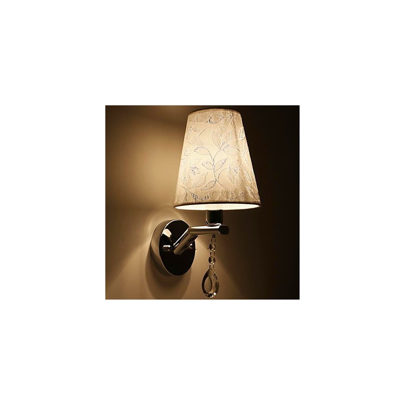 Moderne zeitgenössische Silber-Funktion für Kristall Ambient Light Wandleuchten Wandleuchte