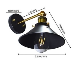Wandleuchte aus Eisen mit einfacher Wandfarbe