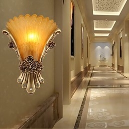 Modernes zeitgenössisches traditionelles klassisches rustikales Lodge-Malerei-Feature für Crystal Mini Style Ambient