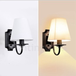 Moderne zeitgenössische Wandleuchten für den Innenbereich mit einer Leuchte