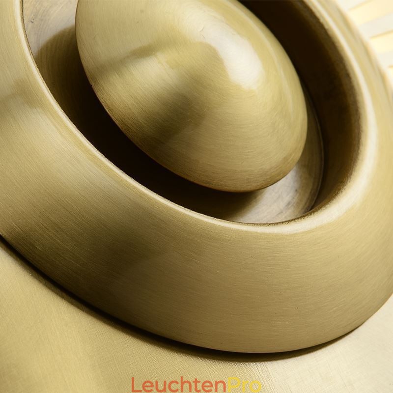 Nordische Messing-Wandlampe, ausgehöhlte runde Form, Wandleuchte