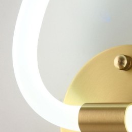 Moderne herzförmige Wandleuchte für den Innenbereich