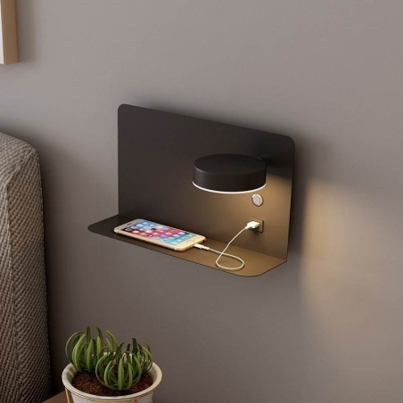 Drehbare Wandleuchte mit USB-Ladeanschluss Drehbare Wandleuchte mit USB-Ladeanschluss